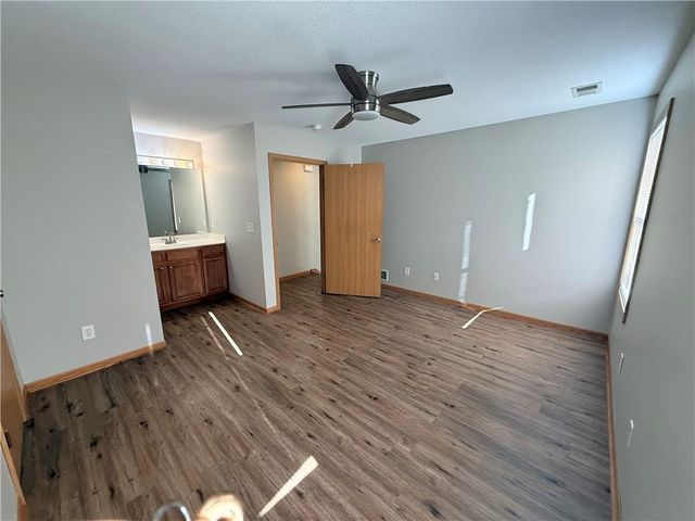 3842 N 123rd Street, Kansas City, KS 66109