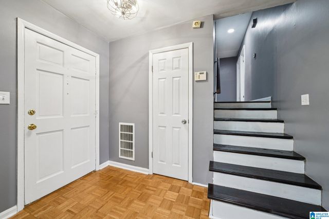 2245 LOCKE CIRCLE, Hoover, AL 35226