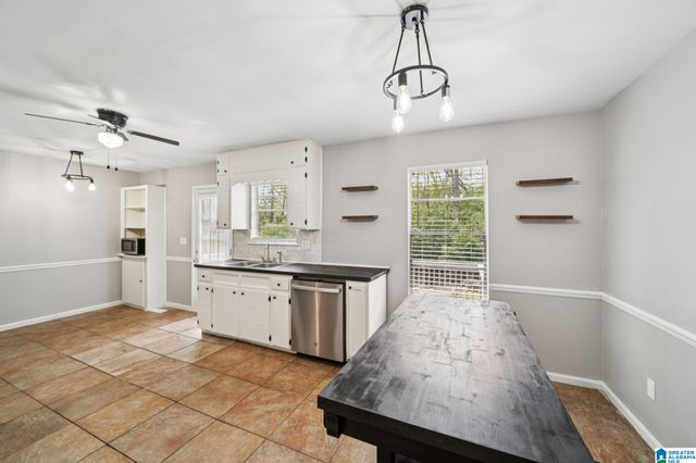 2245 LOCKE CIRCLE, Hoover, AL 35226