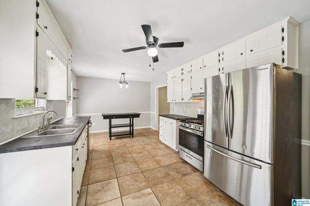 2245 LOCKE CIRCLE, Hoover, AL 35226