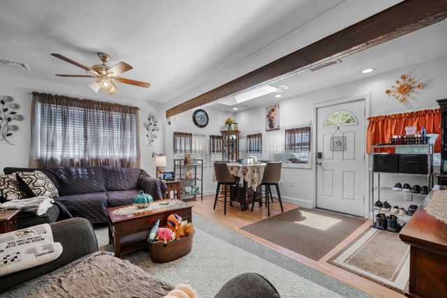 209 Chases Grove Road, Derry, NH 03038
