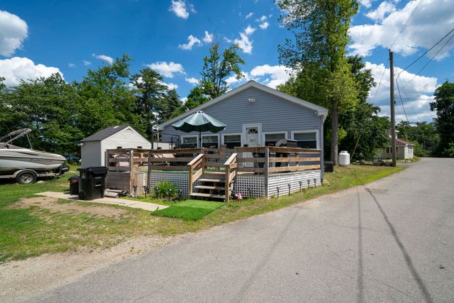 209 Chases Grove Road, Derry, NH 03038