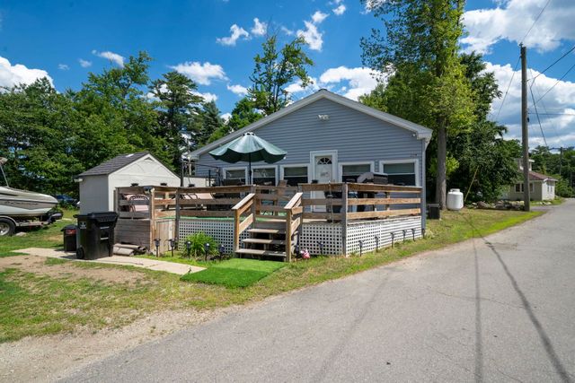 209 Chases Grove Road, Derry, NH 03038