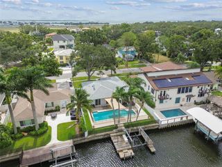 642 GENEVA PLACE, Tampa, FL 33606