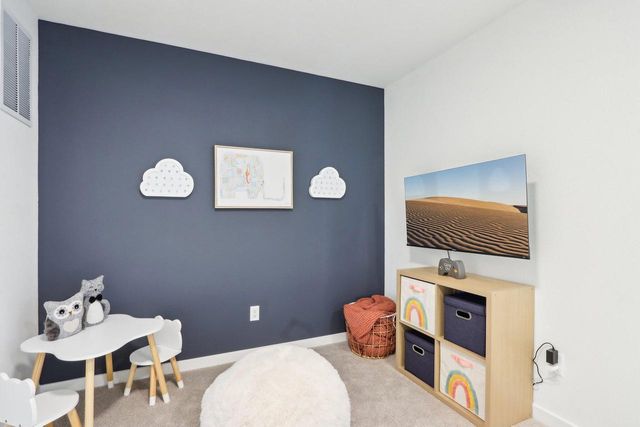 981 Lagom WAY, Oconomowoc, WI 53066