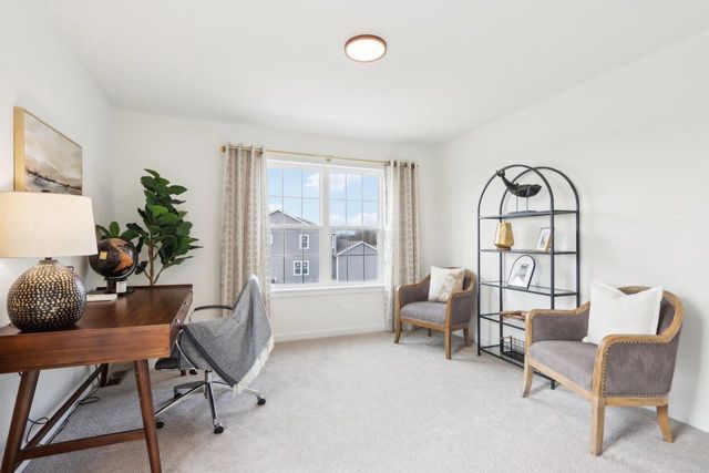 981 Lagom WAY, Oconomowoc, WI 53066