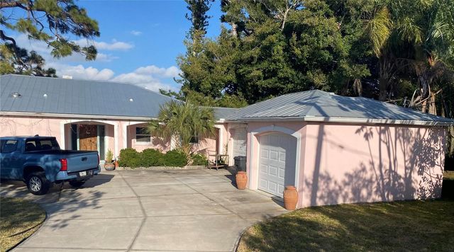 719 58TH STREET NW, Bradenton, FL 34209