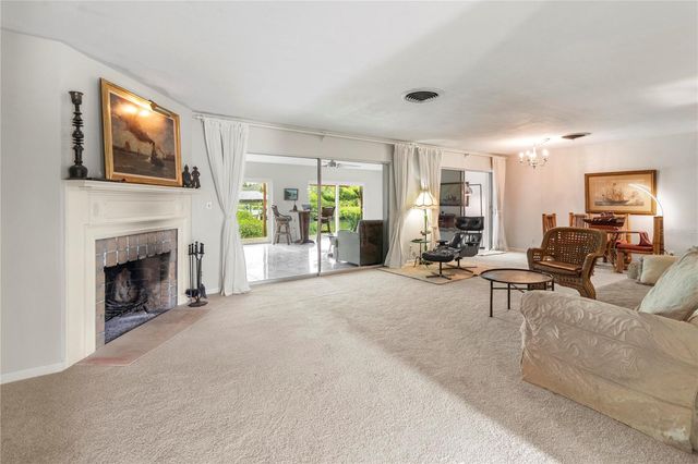 719 58TH STREET NW, Bradenton, FL 34209