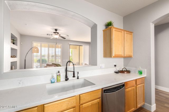 3725 E Meadowview Drive, Gilbert, AZ 85298