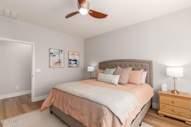 3725 E Meadowview Drive, Gilbert, AZ 85298