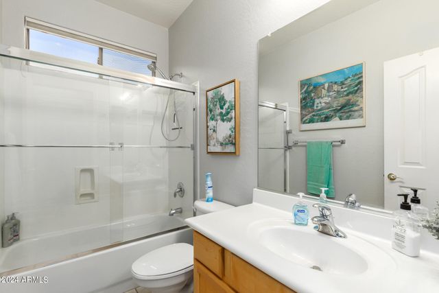 3725 E Meadowview Drive, Gilbert, AZ 85298