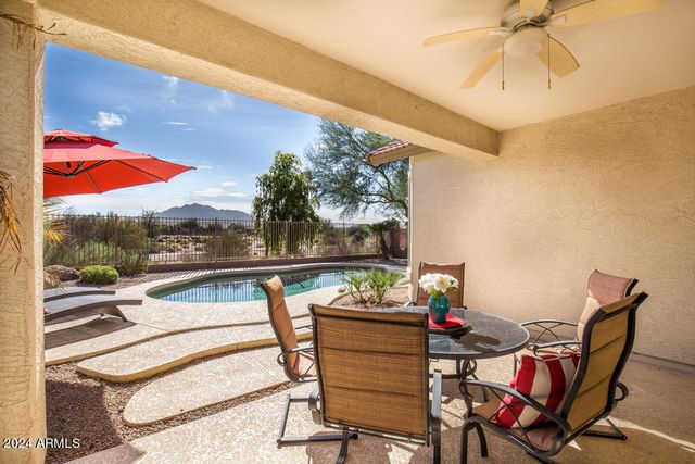 3725 E Meadowview Drive, Gilbert, AZ 85298