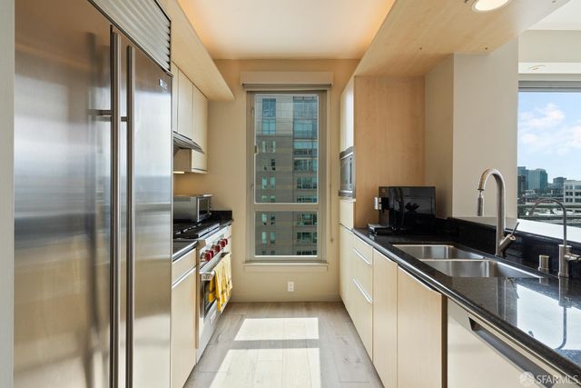 219 Brannan Street 15A, San Francisco, CA 94107