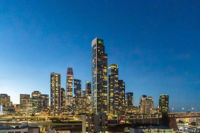 219 Brannan Street 15A, San Francisco, CA 94107