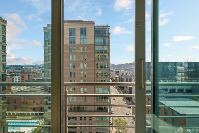 219 Brannan Street 15A, San Francisco, CA 94107