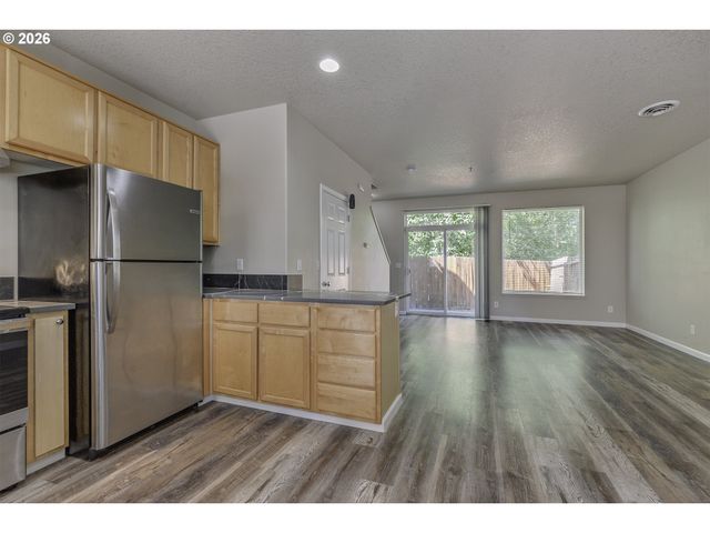 1179 Ne 86TH Way, Hillsboro, OR 97006