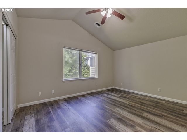 1179 Ne 86TH Way, Hillsboro, OR 97006