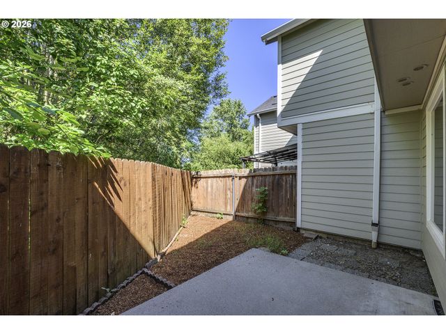 1179 Ne 86TH Way, Hillsboro, OR 97006