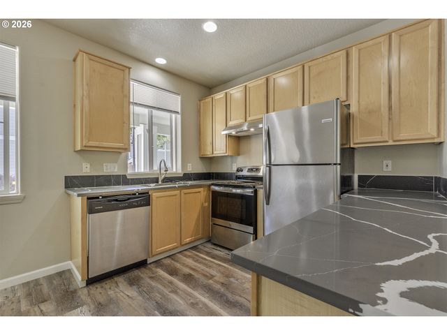 1179 Ne 86TH Way, Hillsboro, OR 97006
