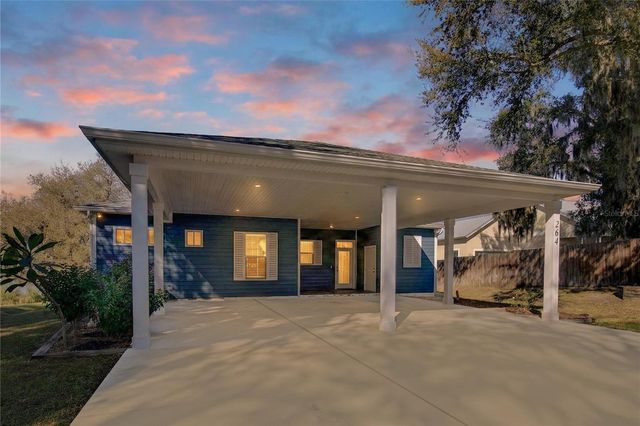 264 S CENTRAL AVENUE, Umatilla, FL 32784