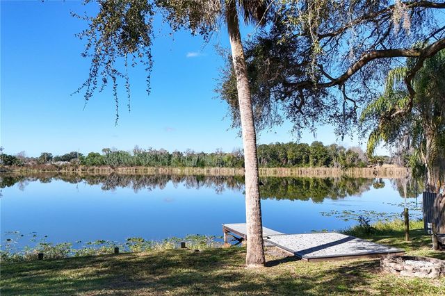 264 S CENTRAL AVENUE, Umatilla, FL 32784