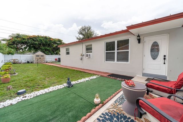 1600 N 68th Ave 0, Hollywood, FL 33024
