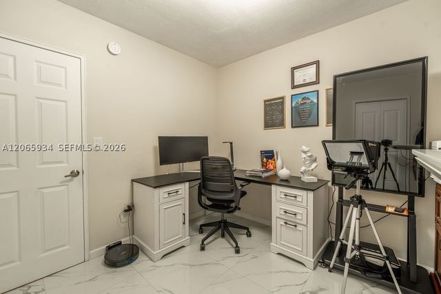 1600 N 68th Ave 0, Hollywood, FL 33024