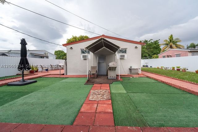 1600 N 68th Ave 0, Hollywood, FL 33024