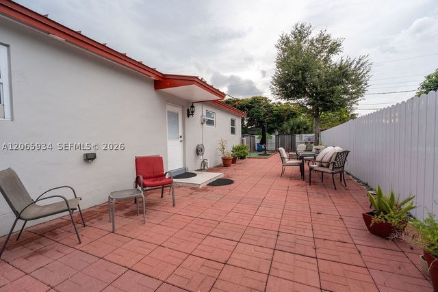 1600 N 68th Ave 0, Hollywood, FL 33024