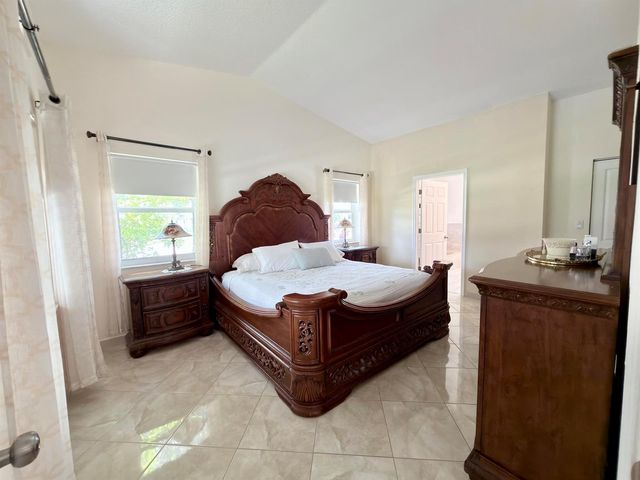 501 SW 168th Way, Weston, FL 33326