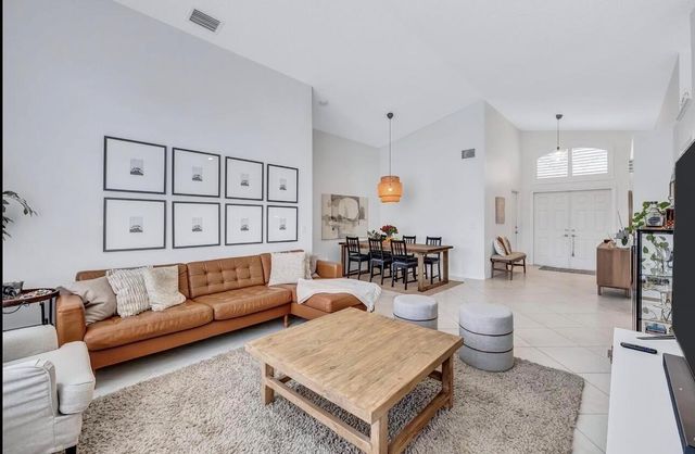 9569 Tavernier Drive, Boca Raton, FL 33496