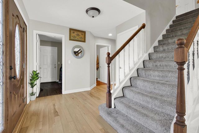 S25W29201 Cambrian RIDGE, Waukesha, WI 53188