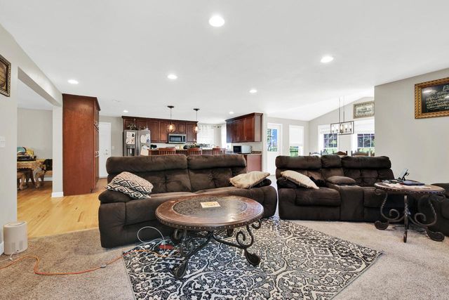 S25W29201 Cambrian RIDGE, Waukesha, WI 53188