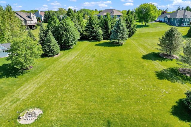 S25W29201 Cambrian RIDGE, Waukesha, WI 53188