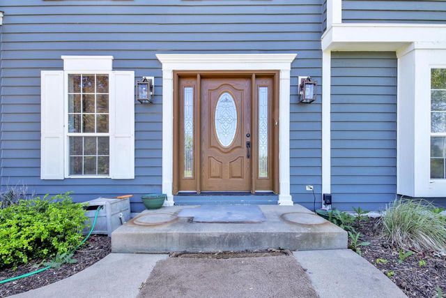 S25W29201 Cambrian RIDGE, Waukesha, WI 53188
