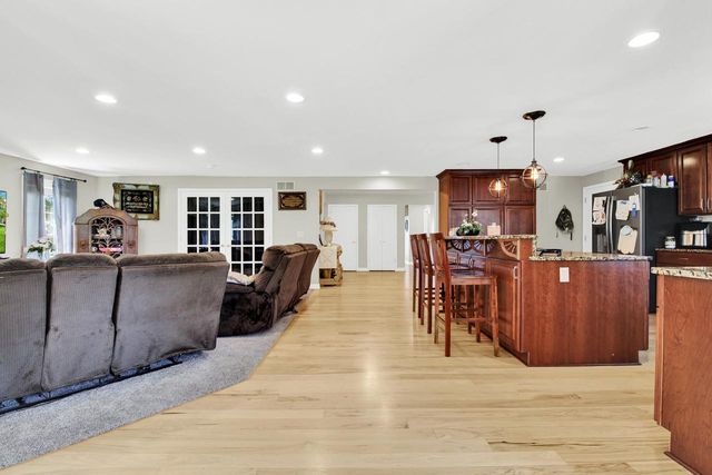 S25W29201 Cambrian RIDGE, Waukesha, WI 53188
