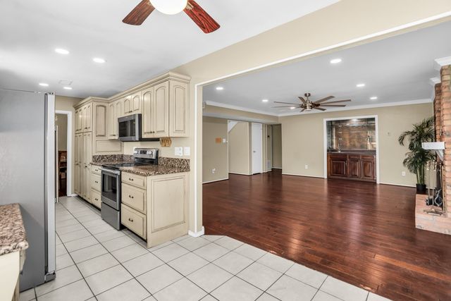 5418 Barcelona Drive, Garland, TX 75043