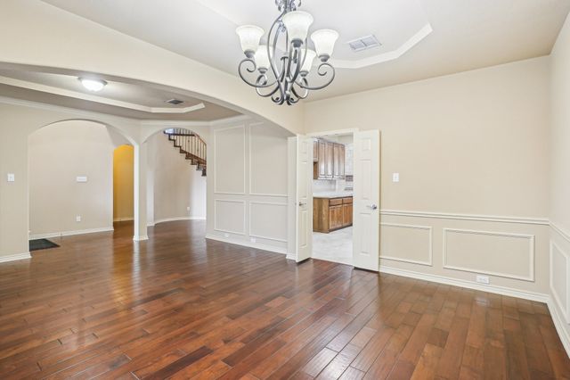 1001 Sanderling Drive, Garland, TX 75043