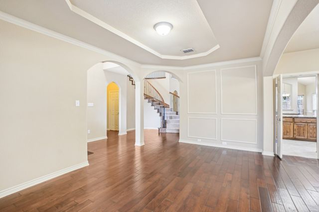 1001 Sanderling Drive, Garland, TX 75043