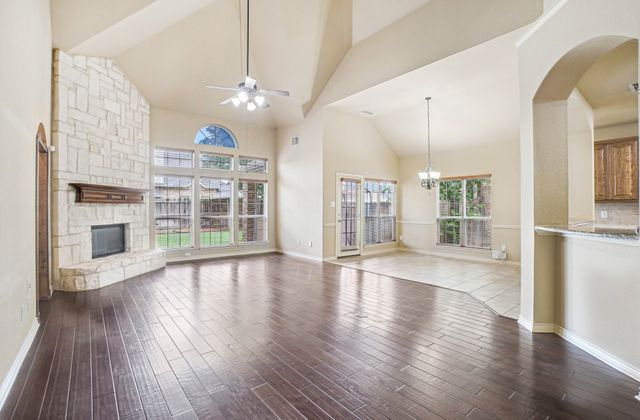 1001 Sanderling Drive, Garland, TX 75043
