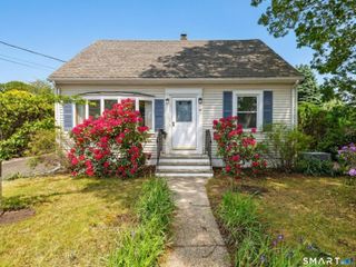 52 Division Street, Groton, CT 06340