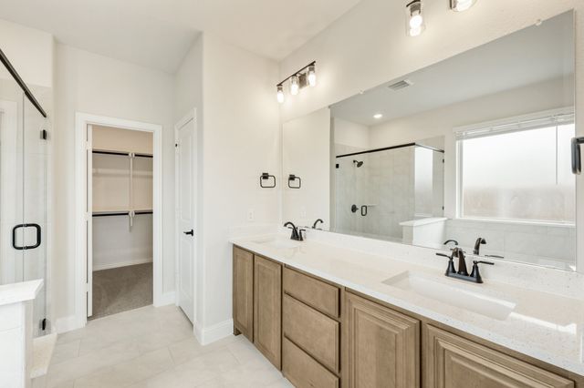 7700 Gatevine Avenue, Joshua, TX 76058