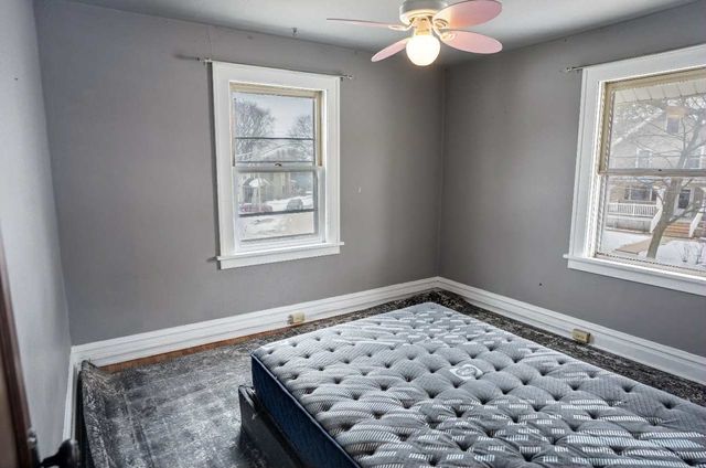 529 SUMMER Street, Rockford, IL 61103