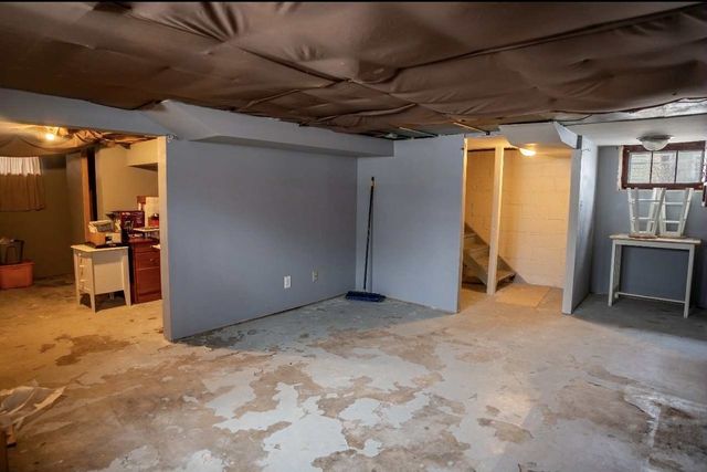 529 SUMMER Street, Rockford, IL 61103