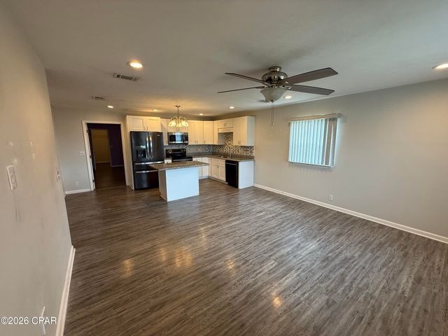 1501 Louisiana Avenue, Lynn Haven, FL 32444