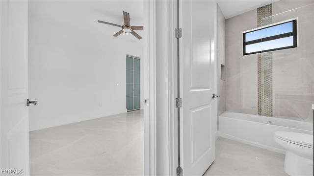 1717 NW 2nd ST, Cape Coral, FL 33993