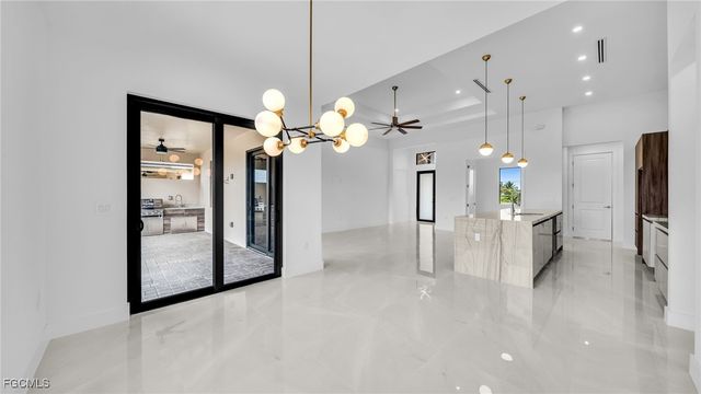 1717 NW 2nd ST, Cape Coral, FL 33993