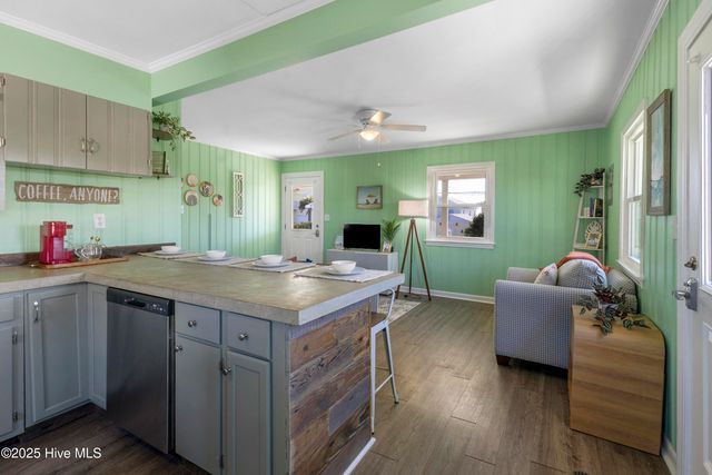 415 N Shore Drive, Holly Ridge, NC 28445