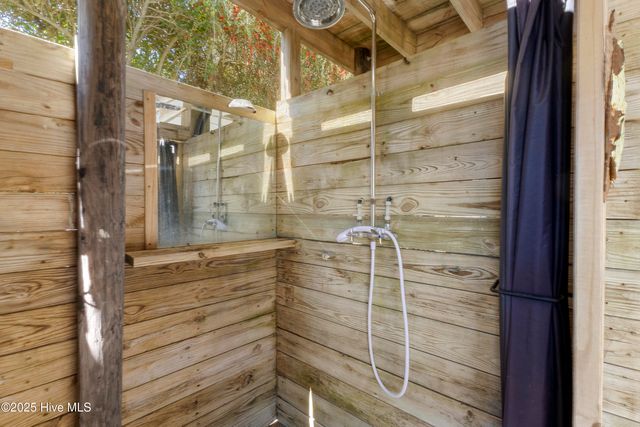 415 N Shore Drive, Holly Ridge, NC 28445