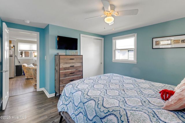 415 N Shore Drive, Holly Ridge, NC 28445